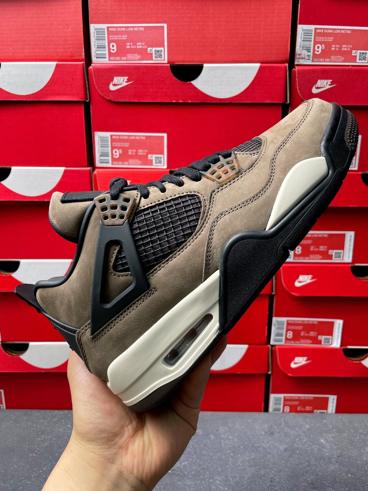 GX Batch-Travis Scott × Air Jordan 4