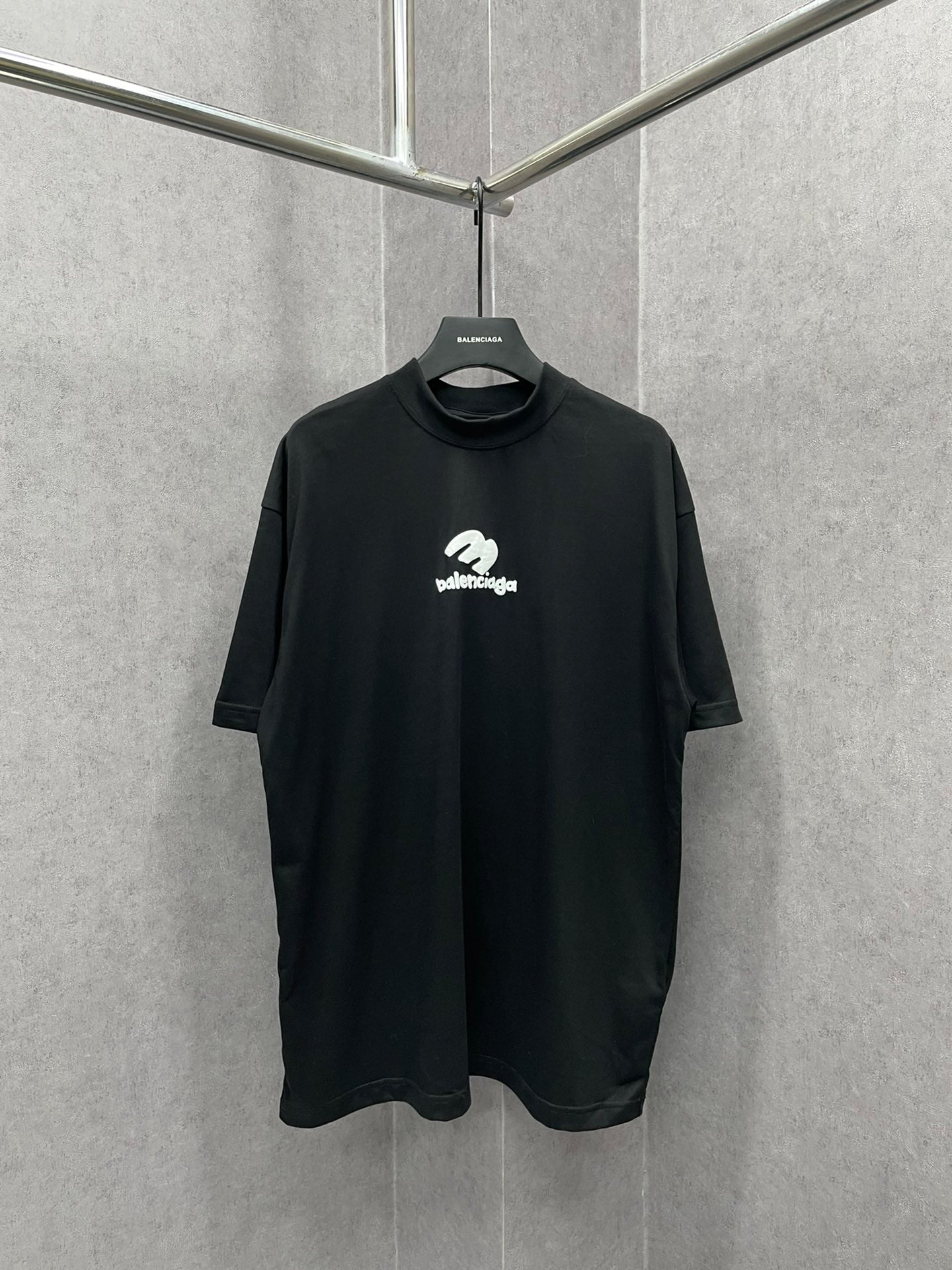Balenciaga T-shirt NO.6