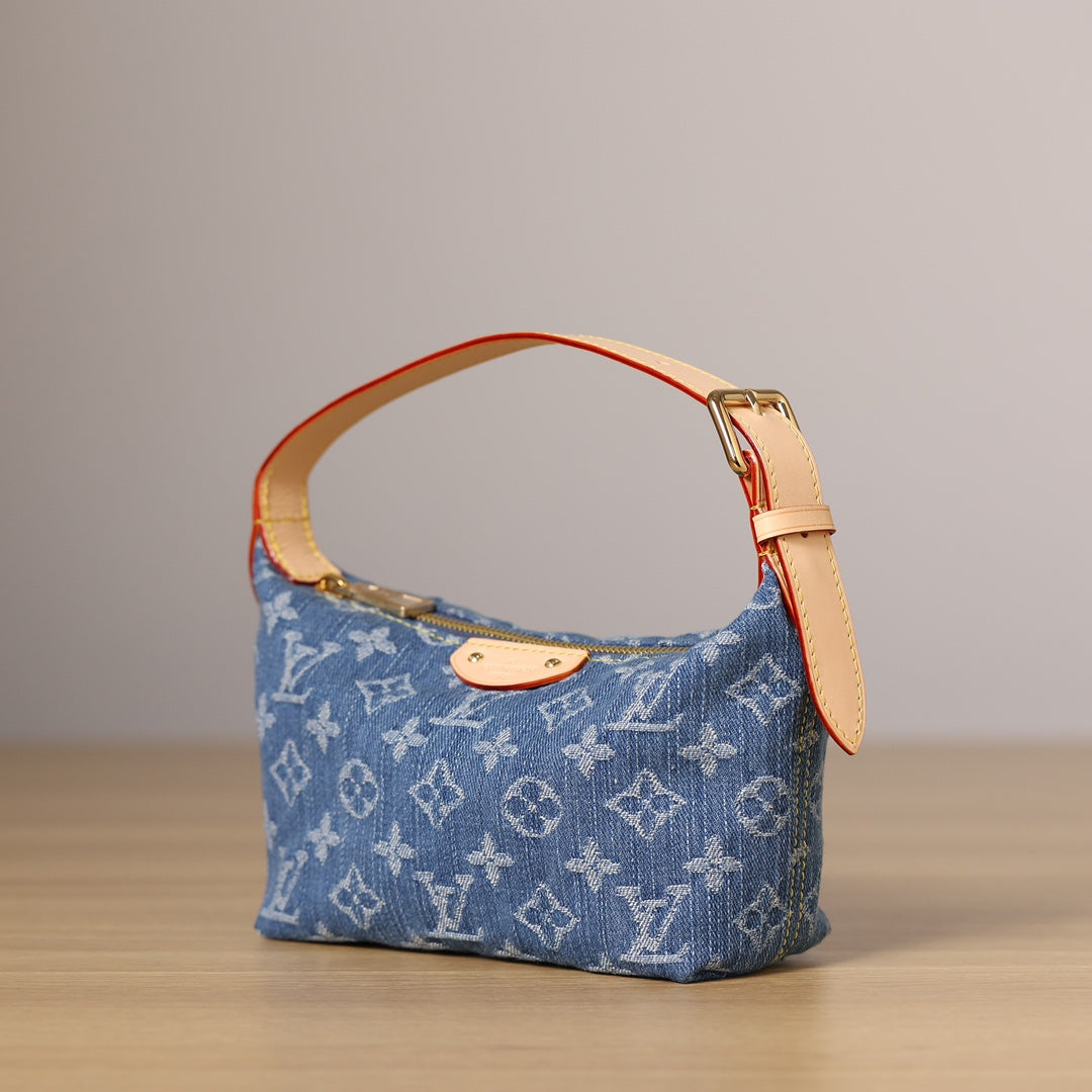 LV Hills Pochette Handbag