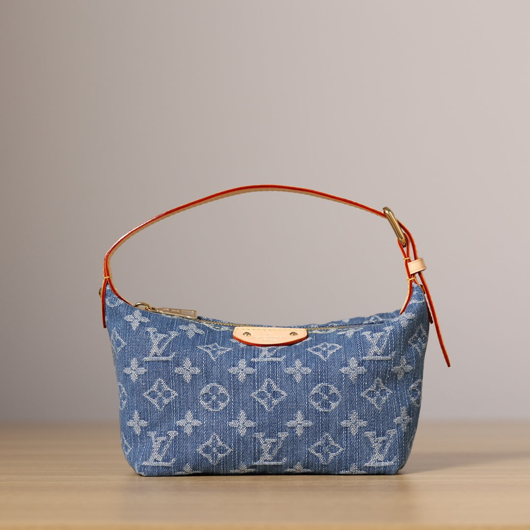 LV Hills Pochette Handbag