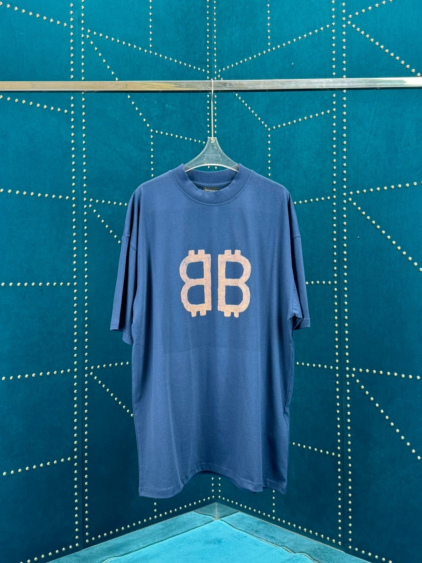 Balenciaga T-shirt NO.6