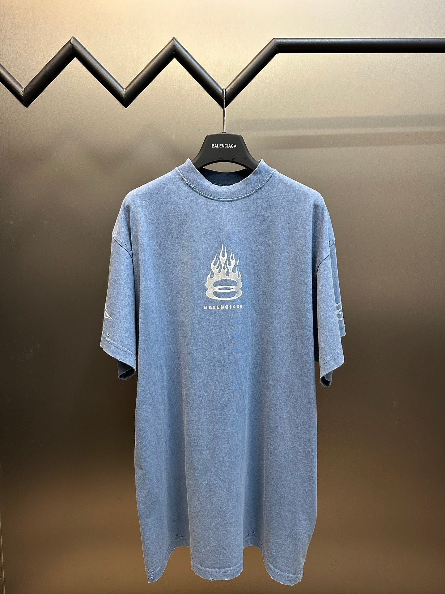 Balenciaga T-shirt NO.6