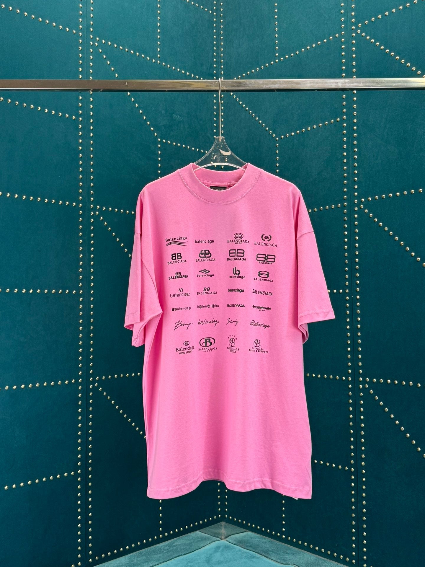 Balenciaga T-shirt NO.6