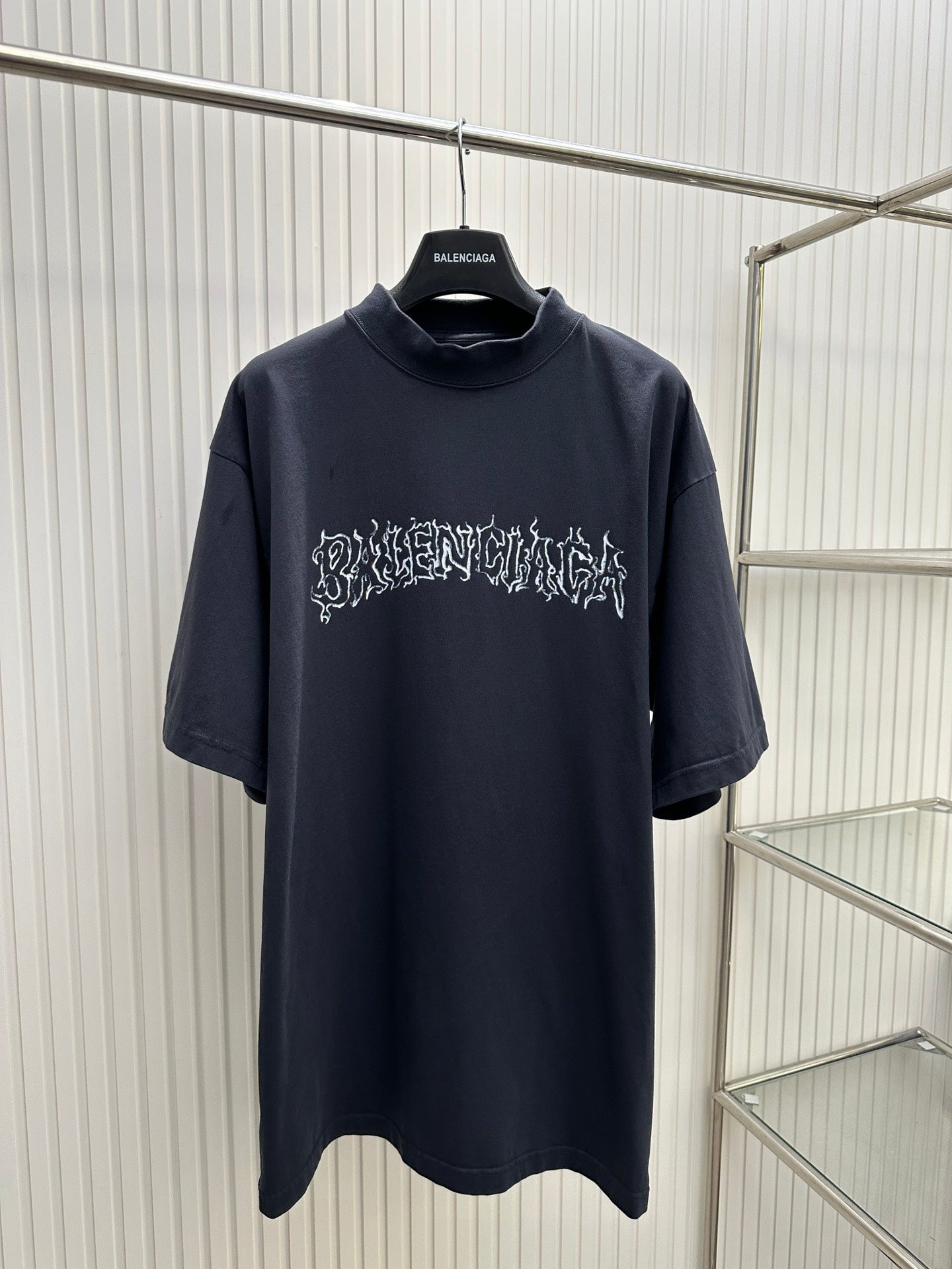 Balenciaga T-shirt NO.4