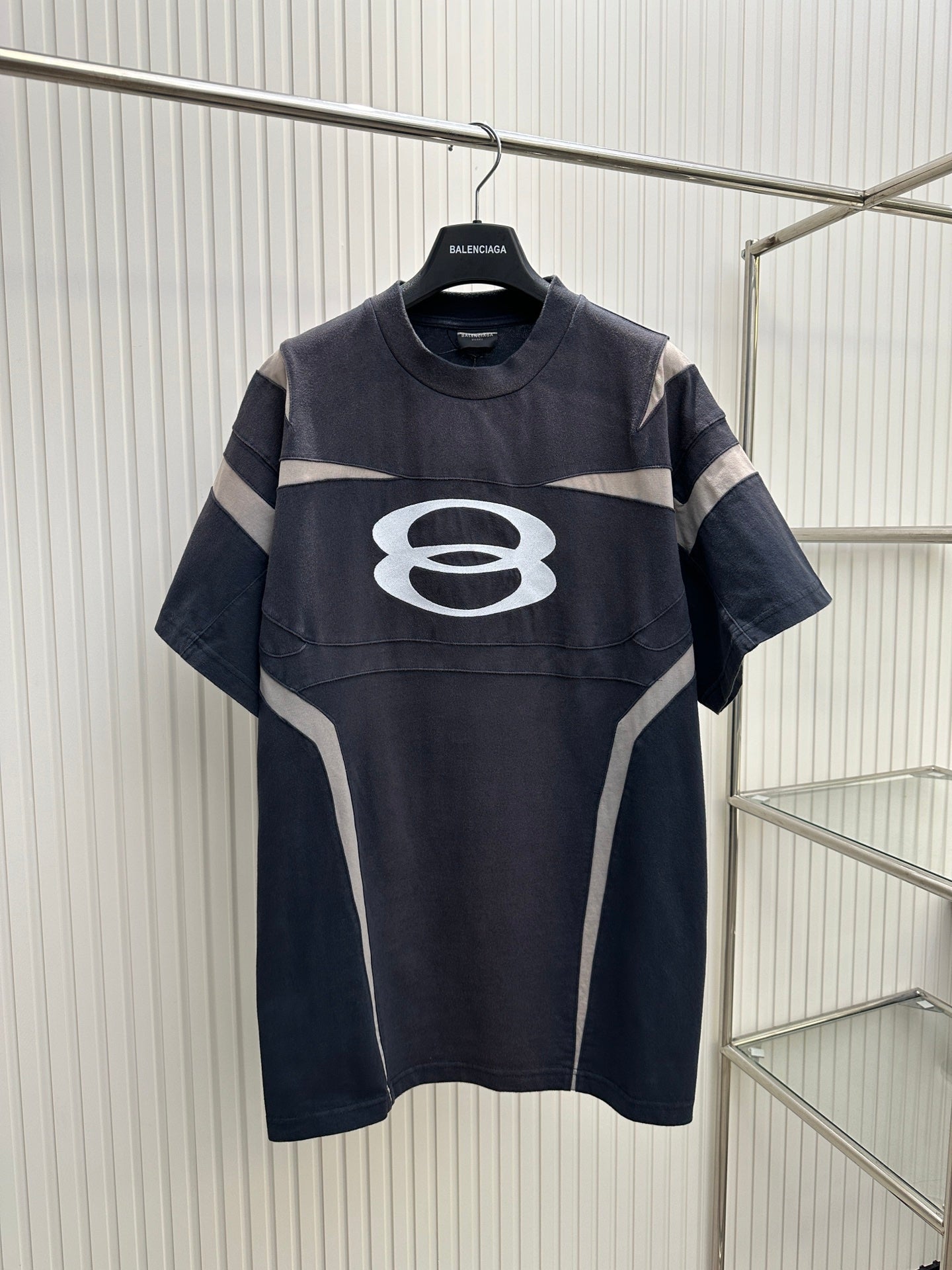 Balenciaga T-shirt NO.4