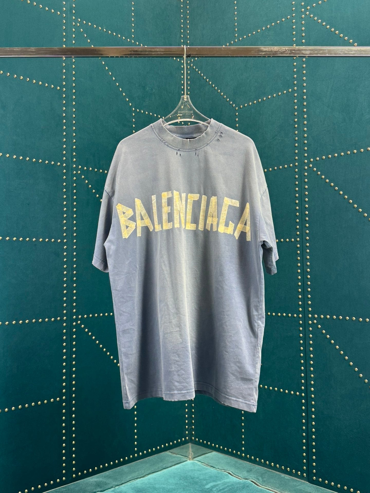 Balenciaga T-shirt NO.4