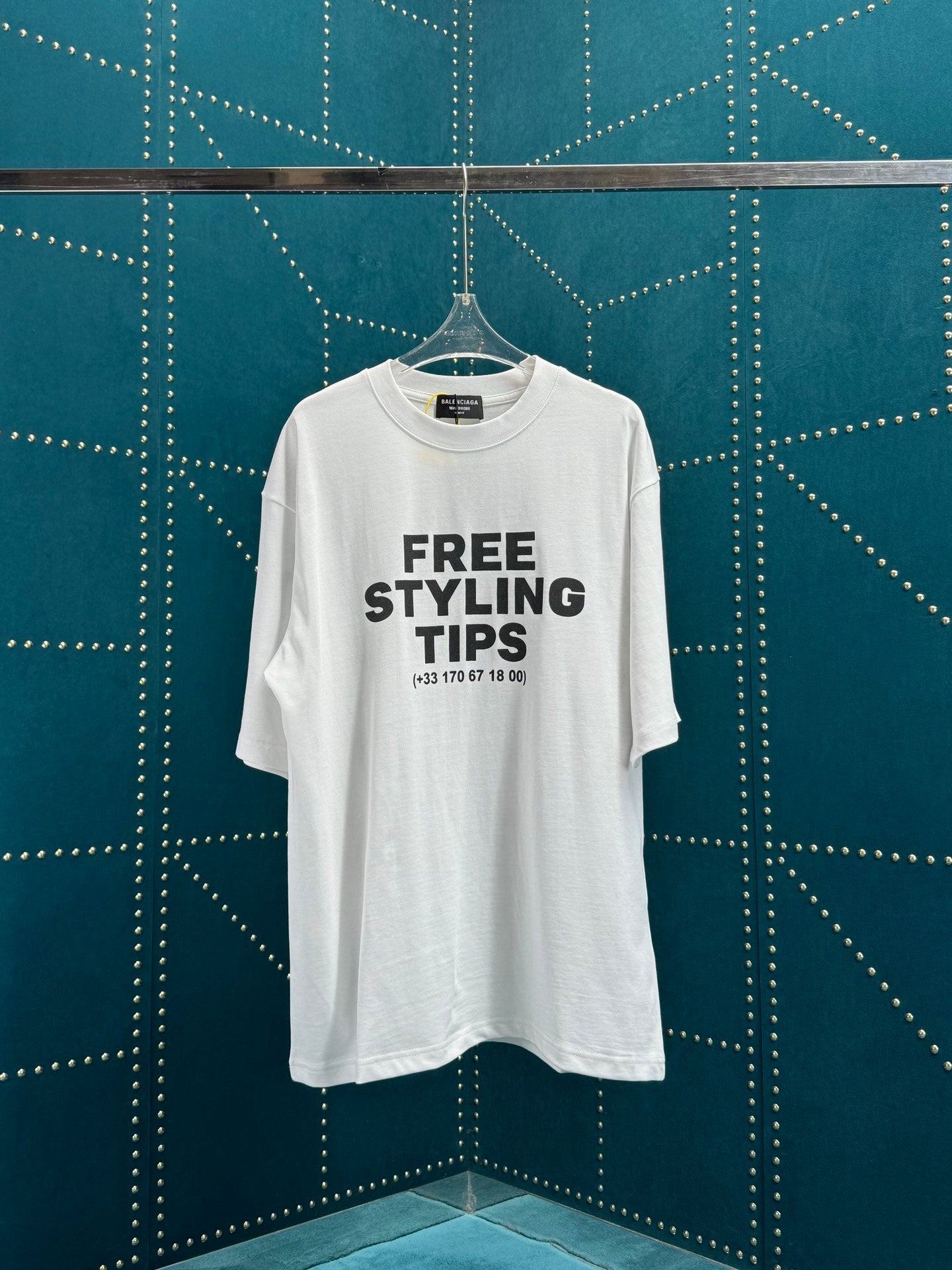 Balenciaga T-shirt NO.4