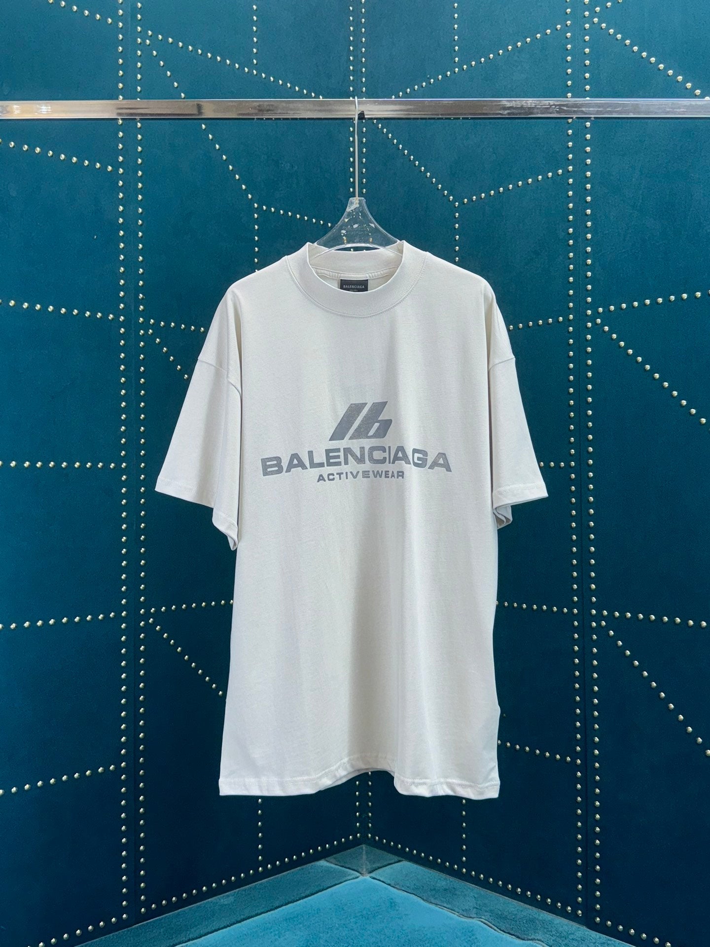 Balenciaga T-shirt NO.4