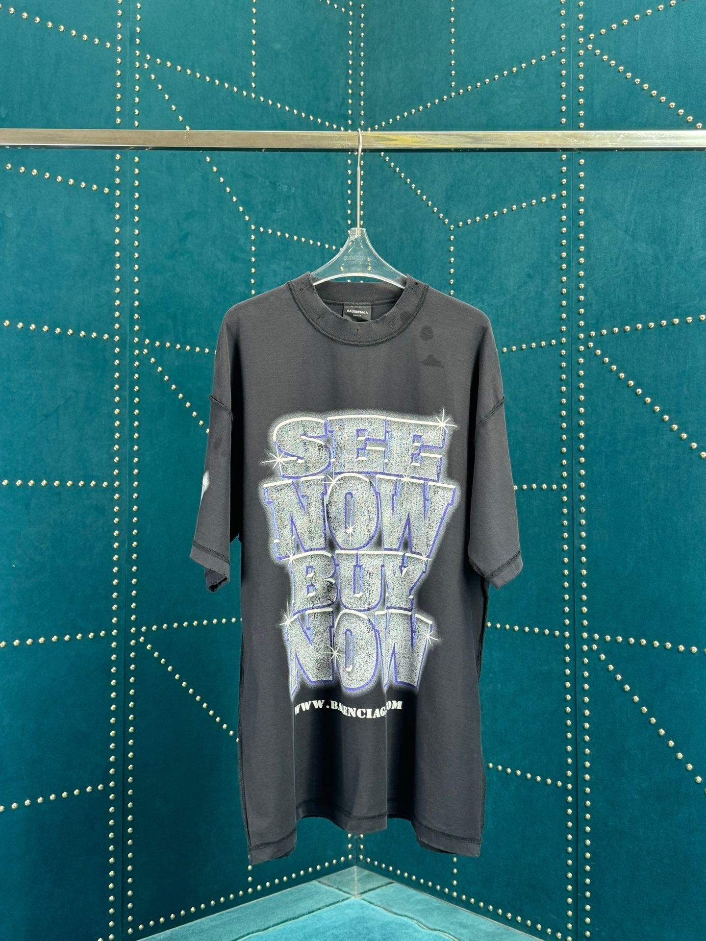Balenciaga T-shirt NO.4