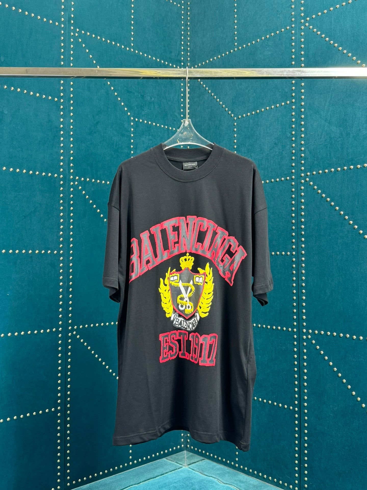 Balenciaga T-shirt NO.4