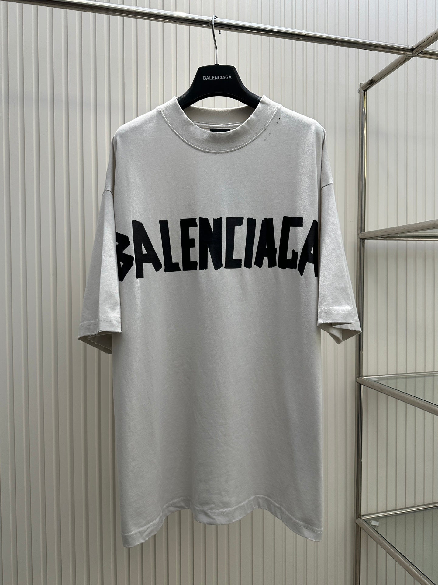 Balenciaga T-shirt NO.4