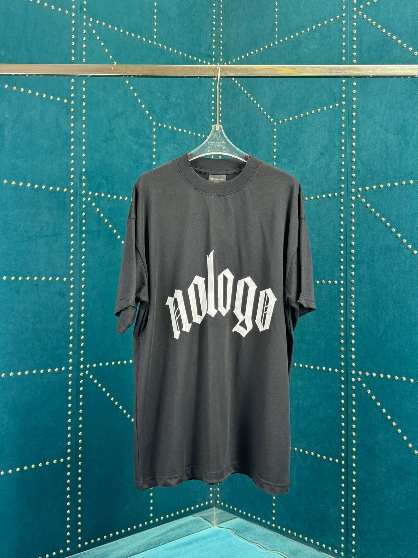Balenciaga T-shirt NO.4