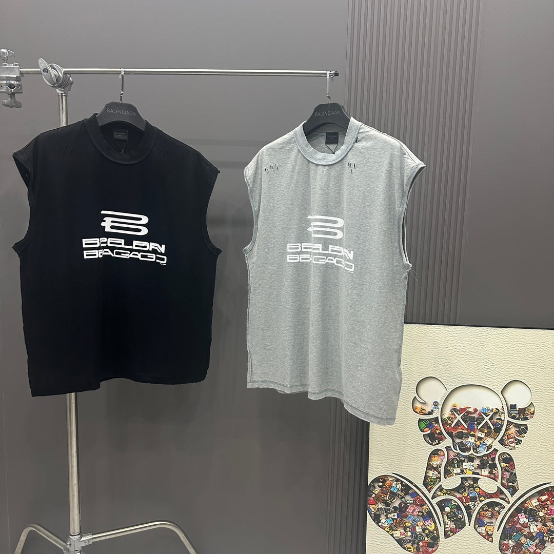 Balenciaga T-shirt NO.4