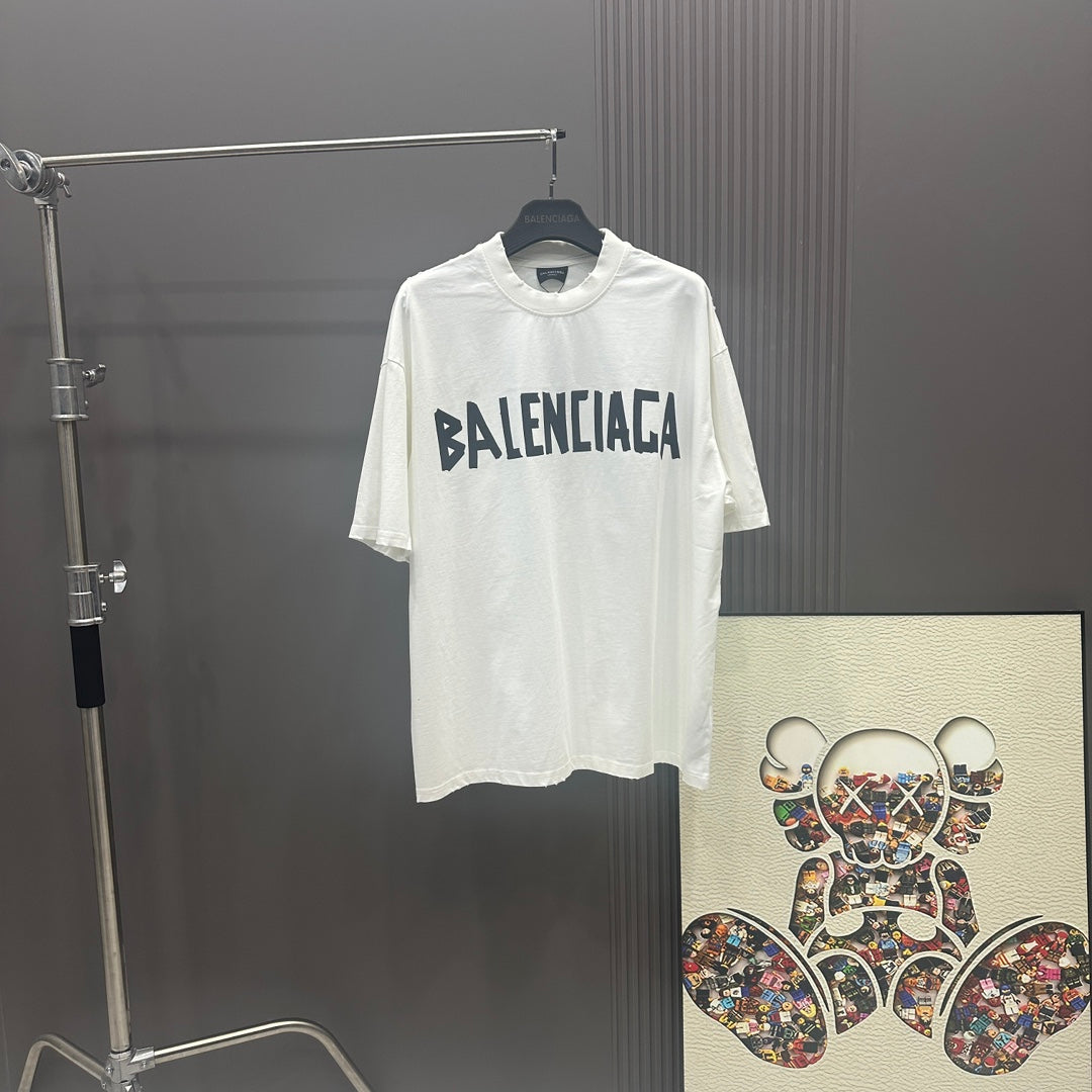 Balenciaga T-shirt NO.4