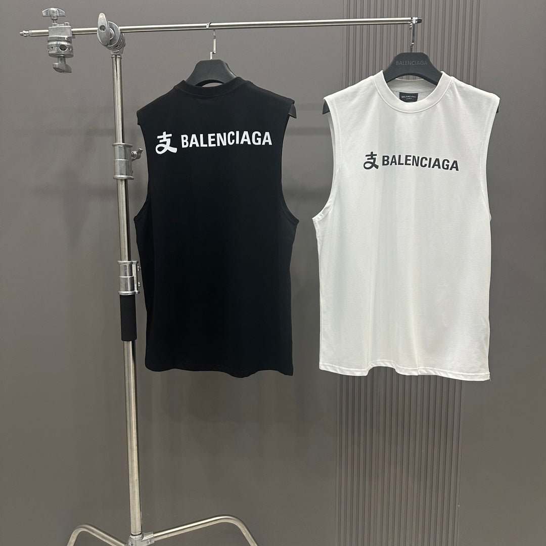 Balenciaga T-shirt NO.4