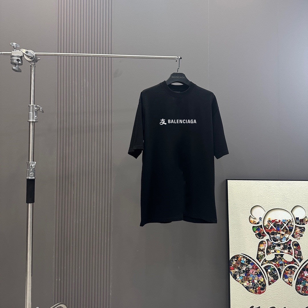Balenciaga T-shirt NO.4