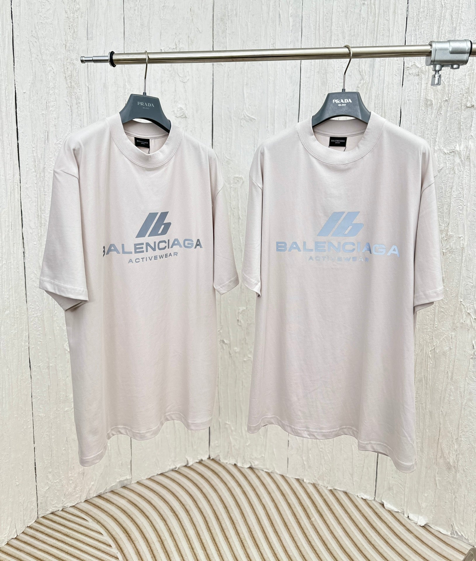 Balenciaga T-shirt NO.4