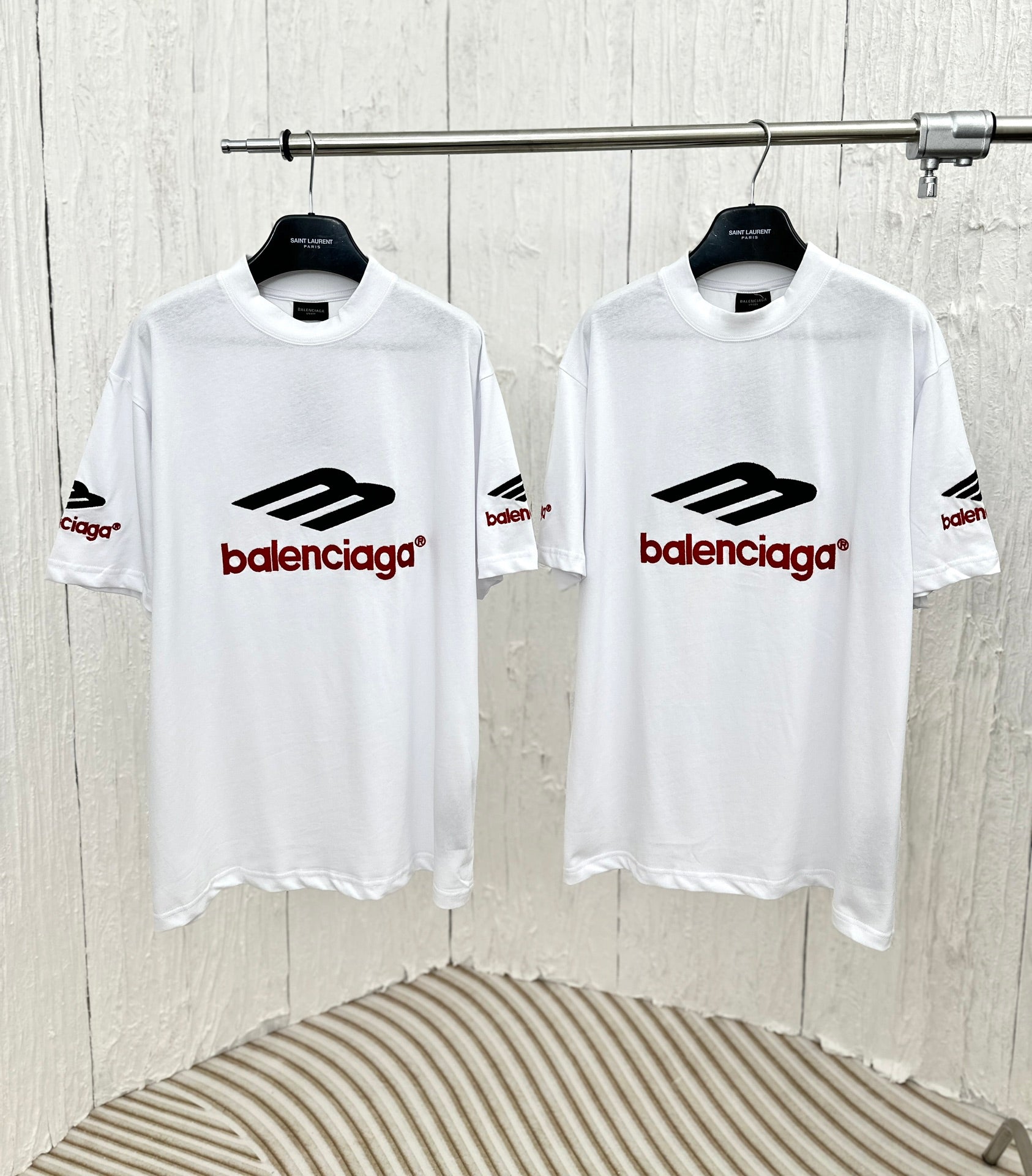 Balenciaga T-shirt NO.4