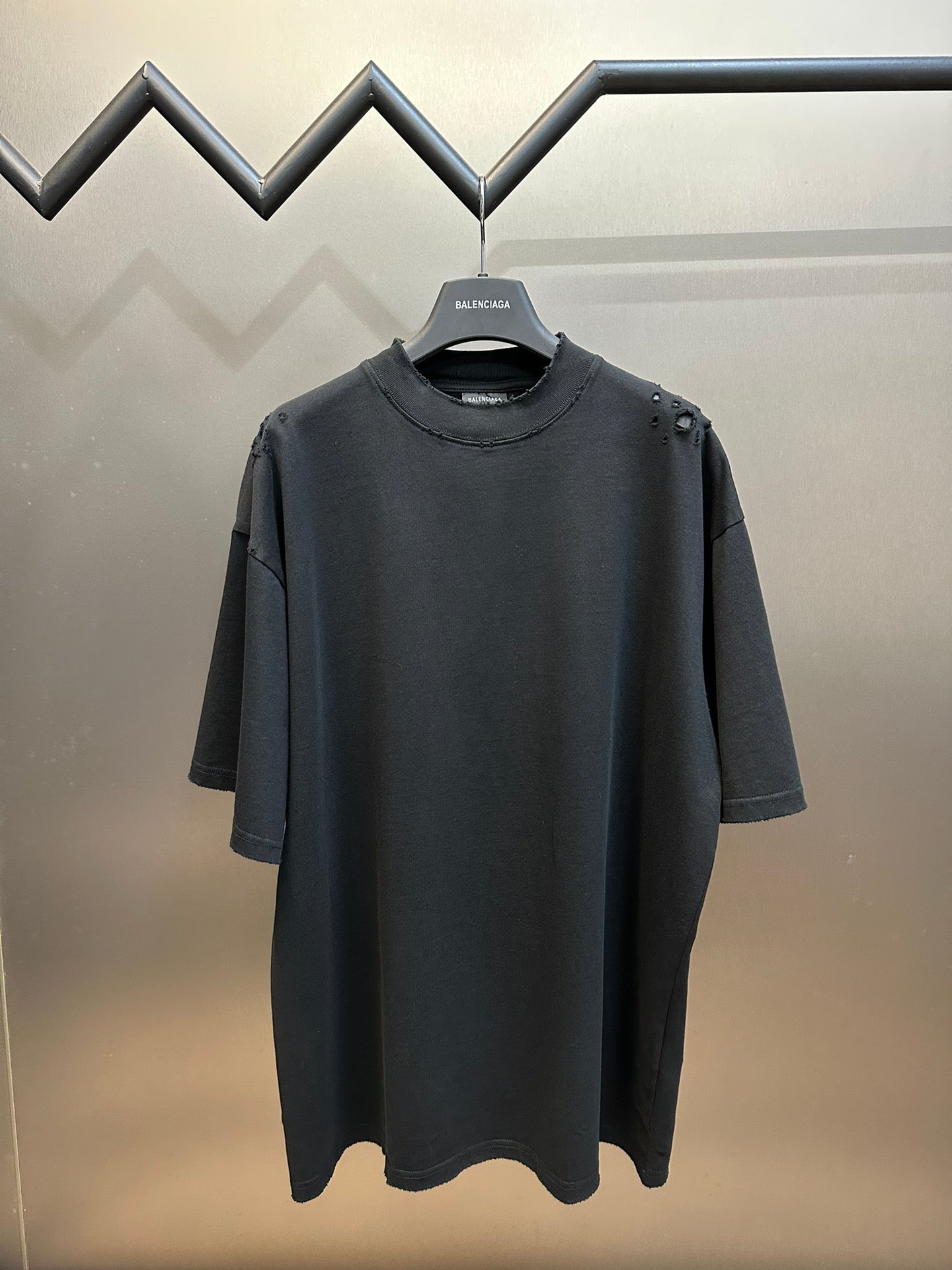 Balenciaga T-shirt NO.4
