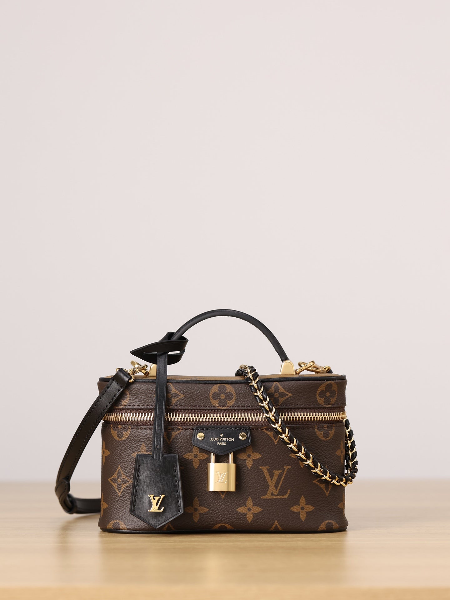LV Vanity CHAIN POUCH Cosmetic bag