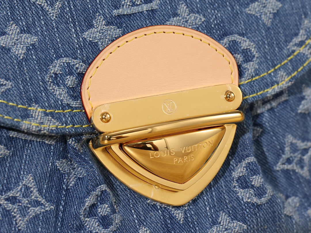LV Sunset Shoulder bag
