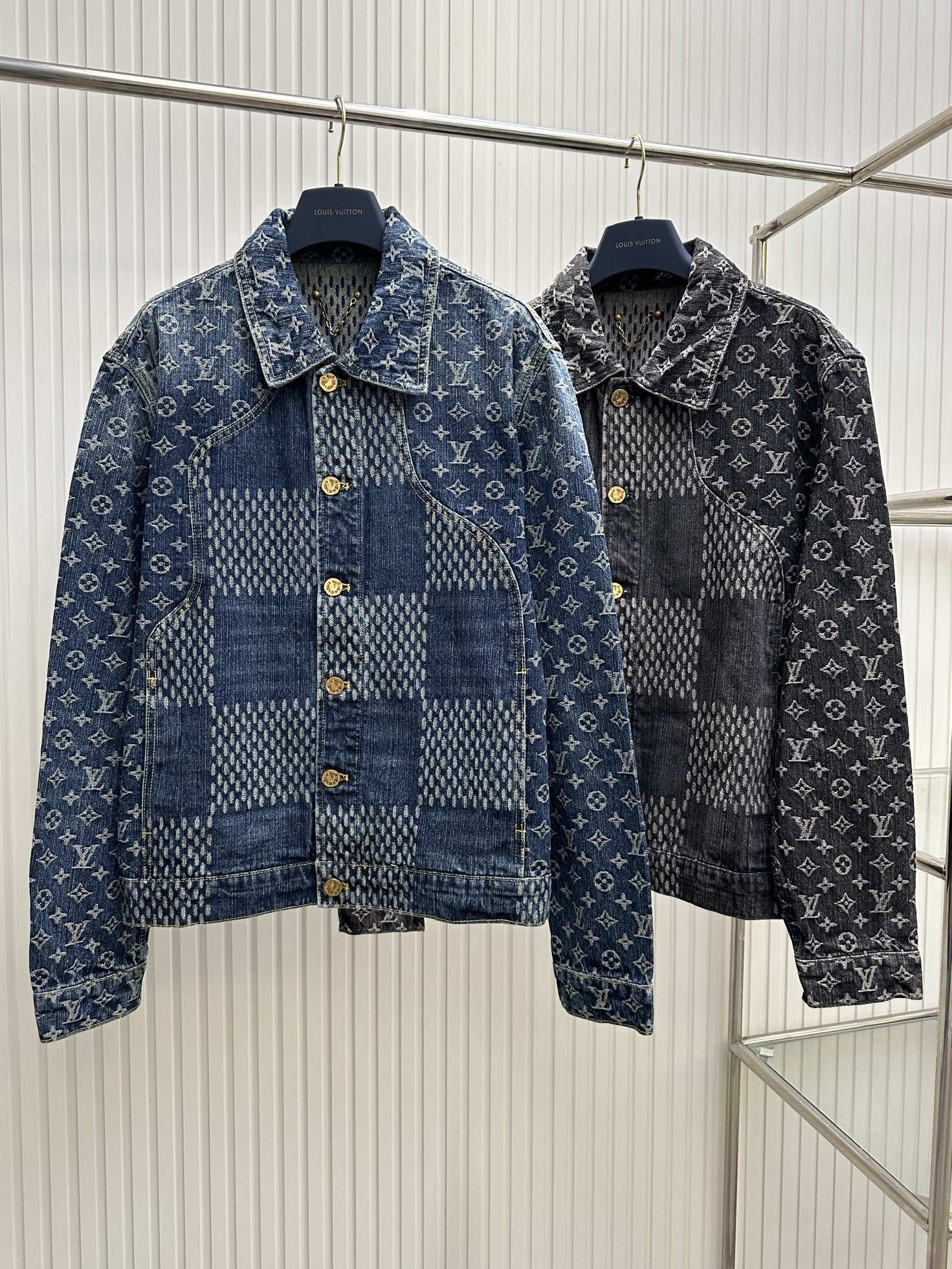 Louis Vuitton Coats & Jackets NO.5