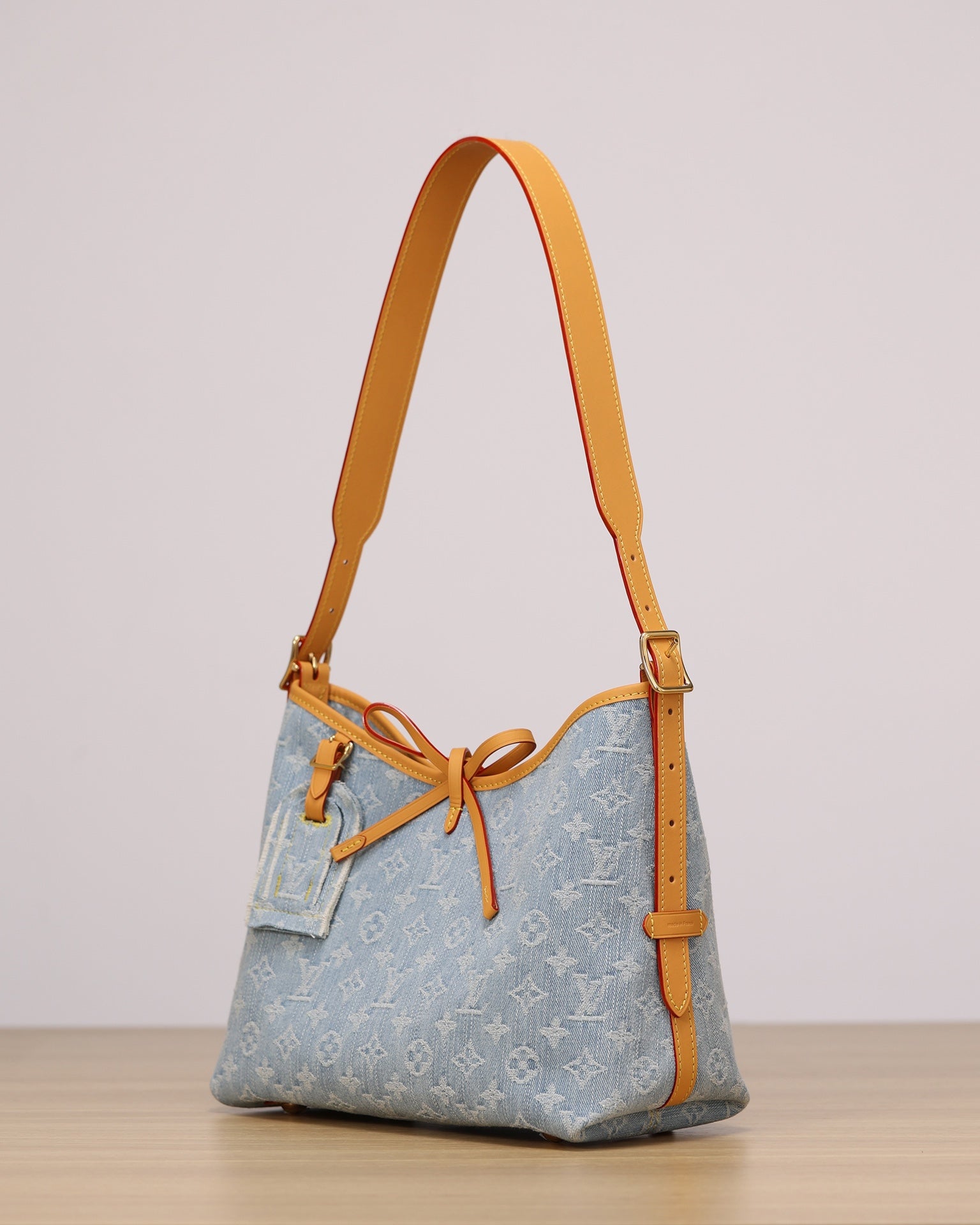 LV CarryallSOFT TRUNK Sky Denim