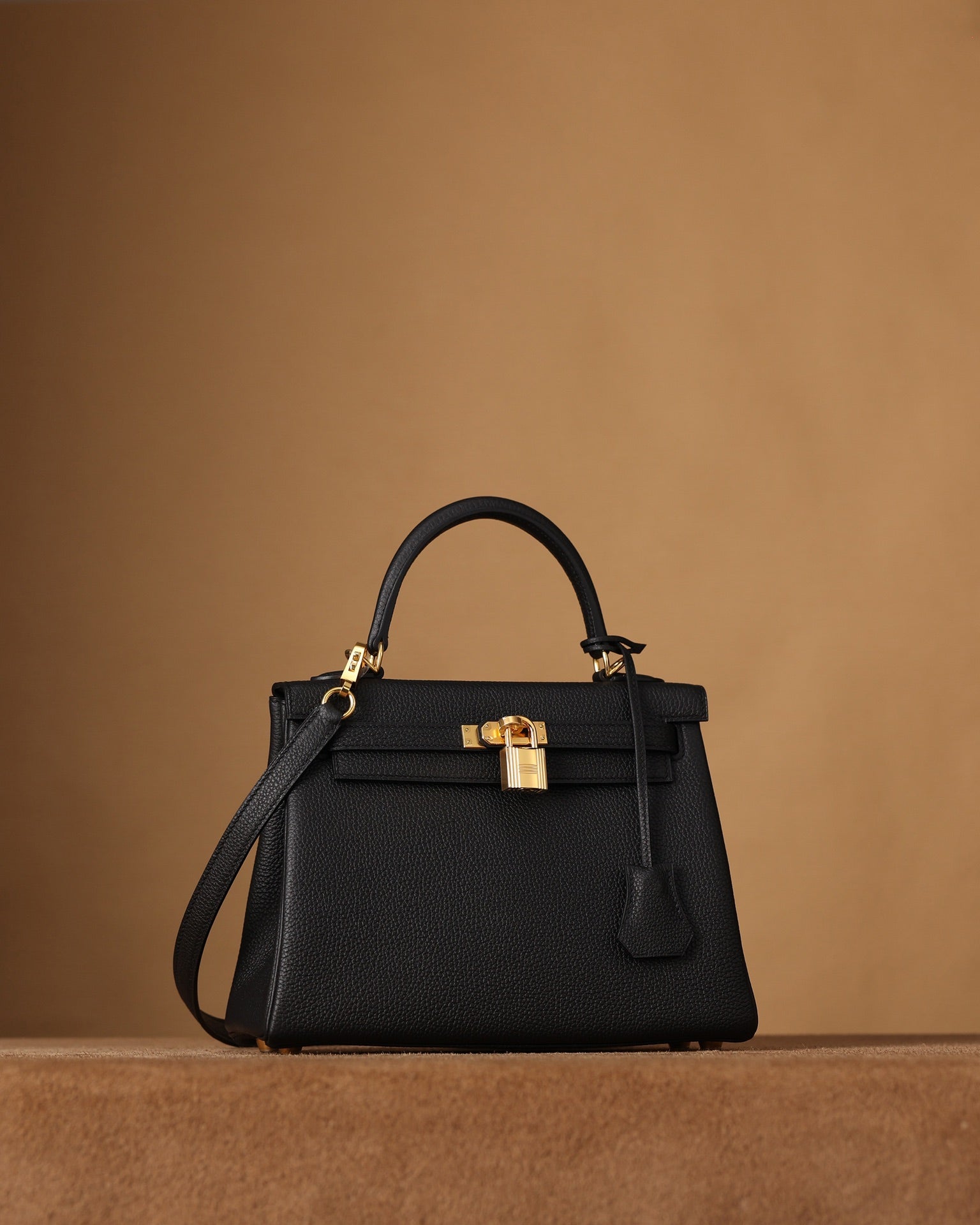 Hermès Kelly 25 Handbag togo leather
