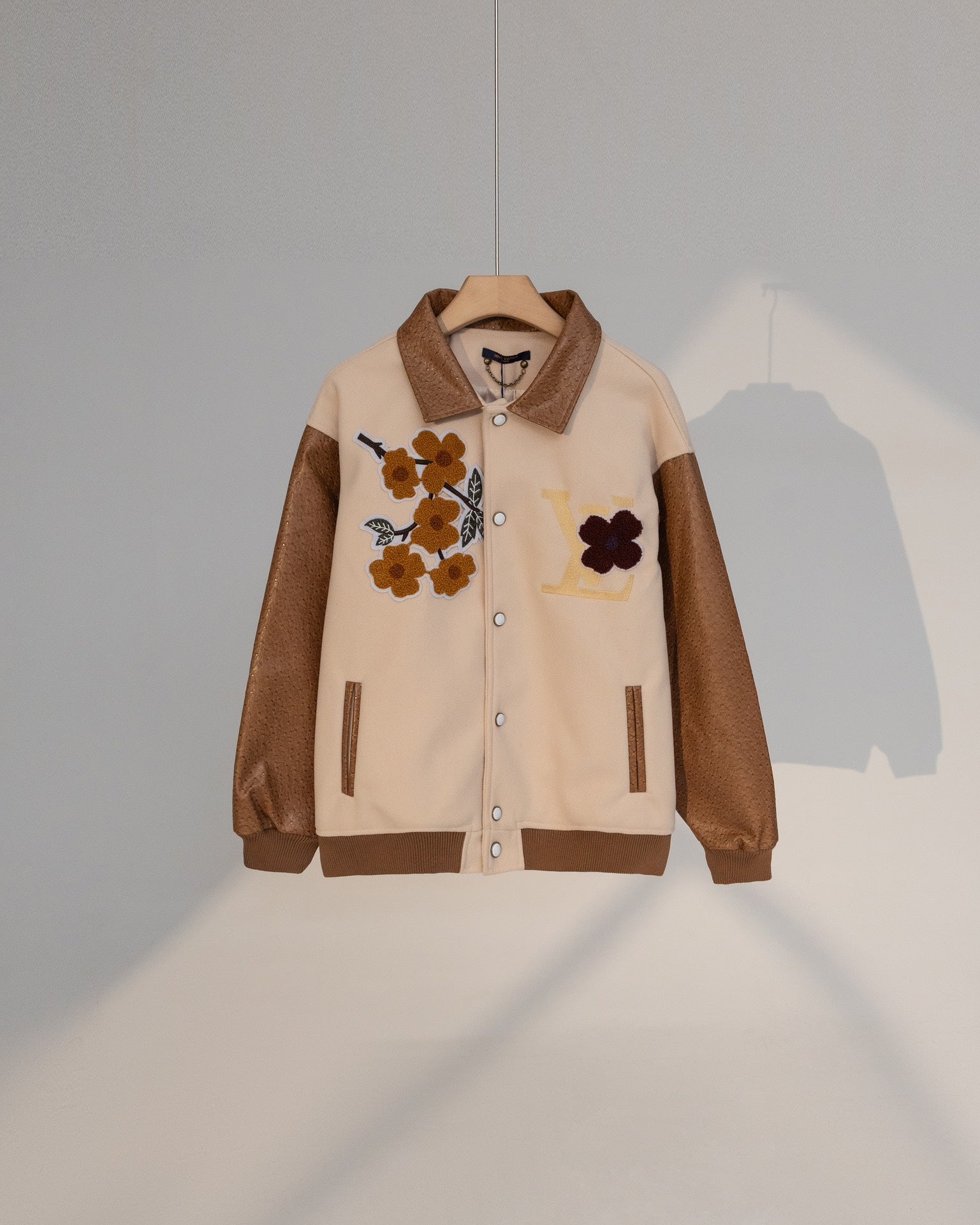 Louis Vuitton Coats & Jackets NO.5