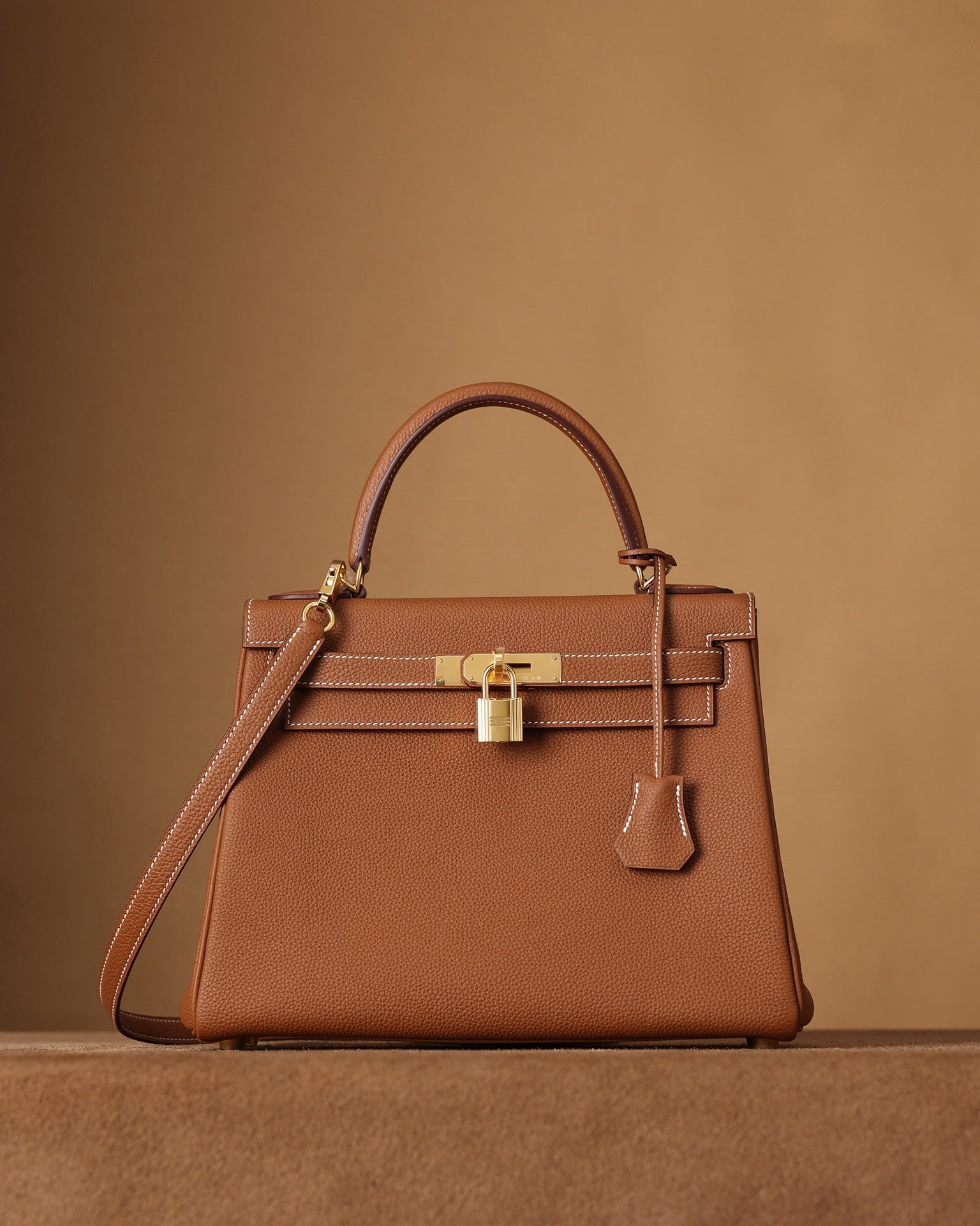 Hermès Kelly 28 Handbag togo leather