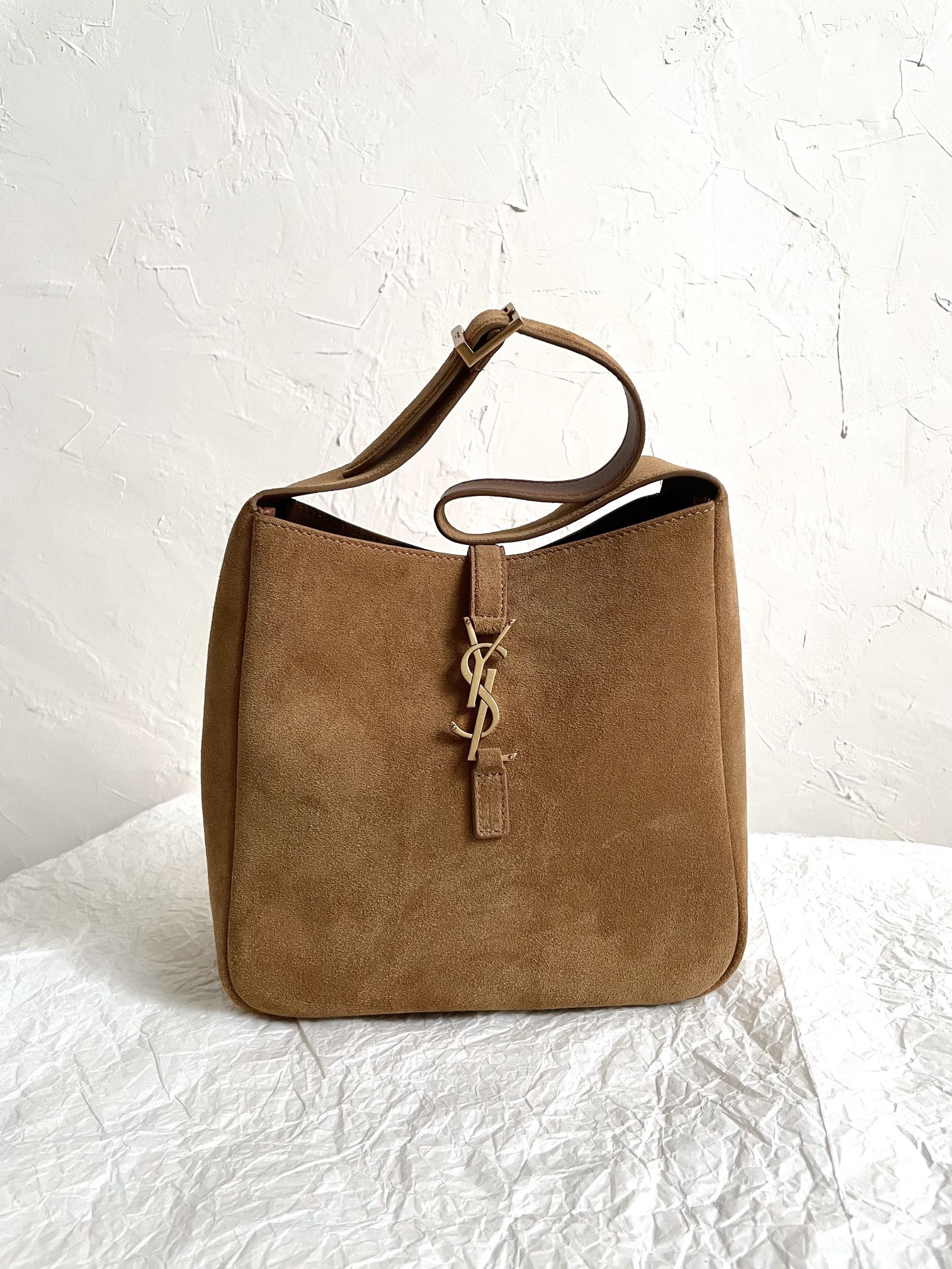 YSL LE5A7 Hobo Shoulder bag(Medium size)