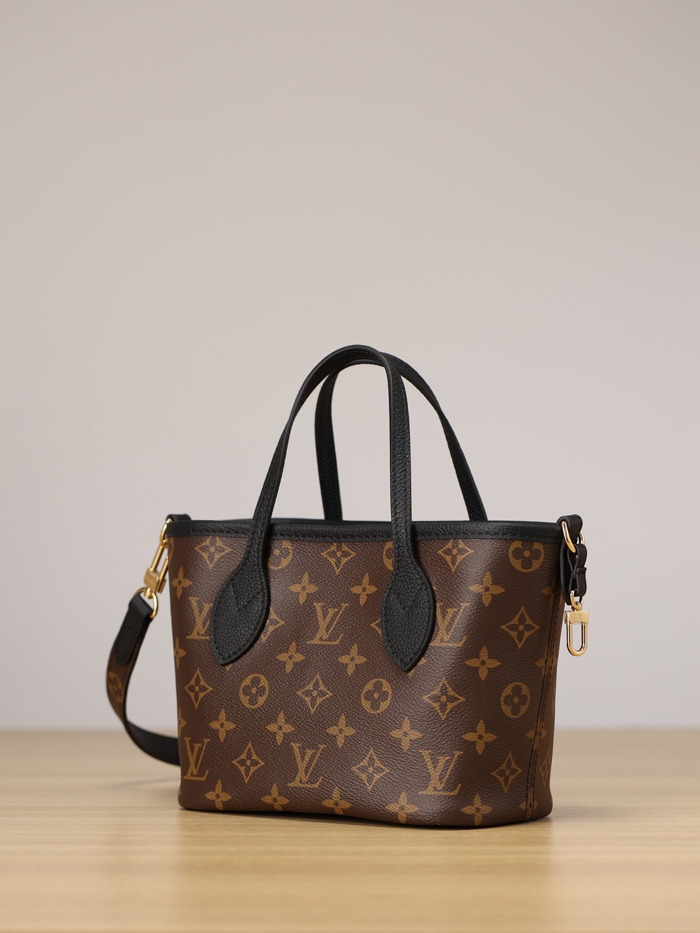 LV NEVERFULL Bandoulière INSIDE OUT