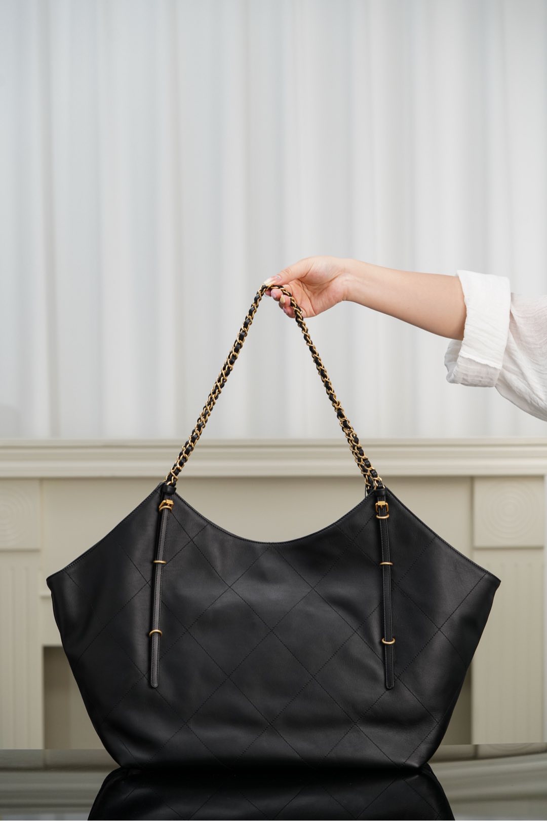 Chanel 25P Tote bag