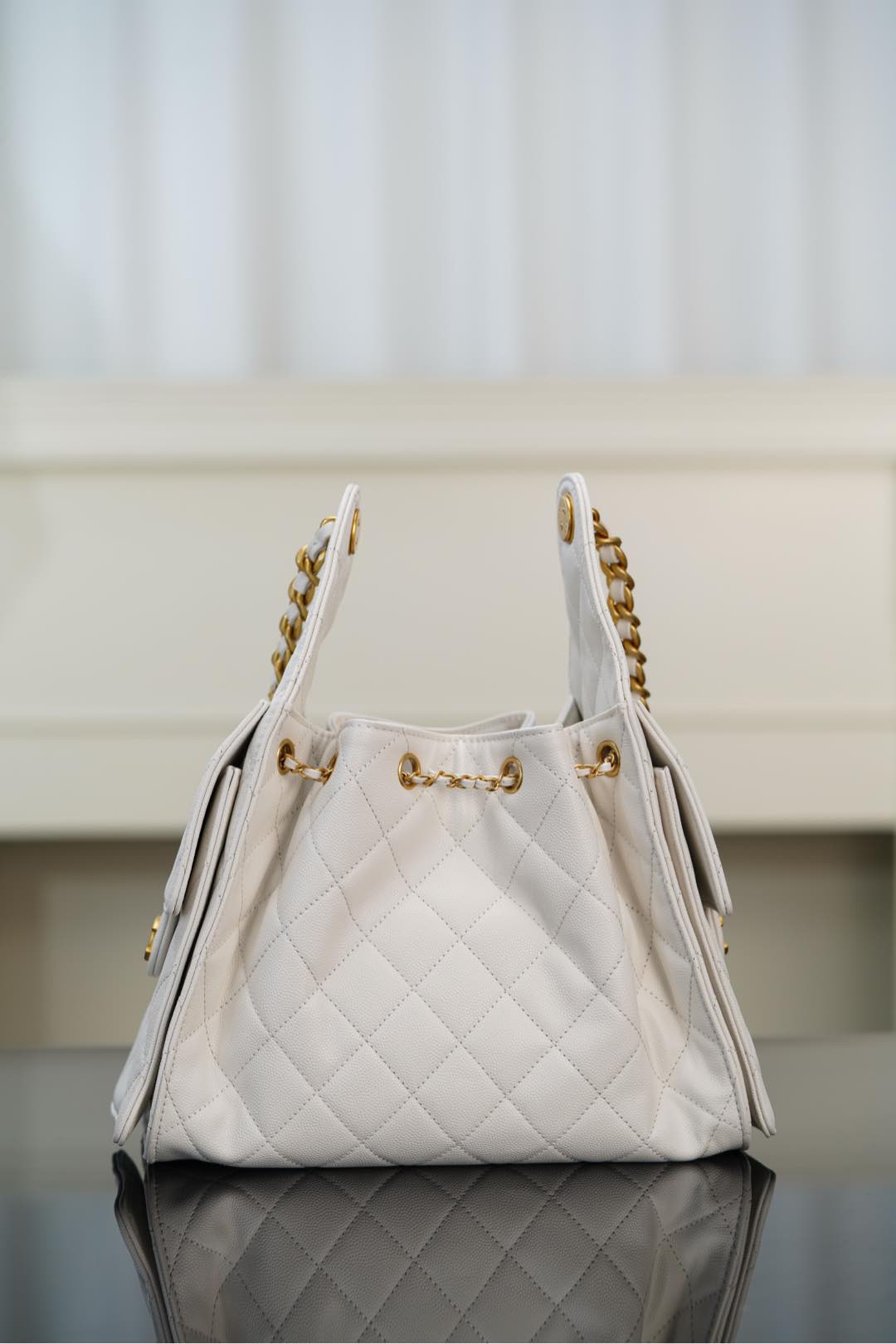 Chanel 25A Drawstring bucket bag