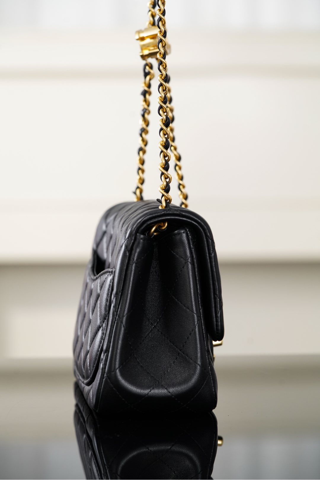 Chanel 25B Crossbody shoulder bag(Small Size)