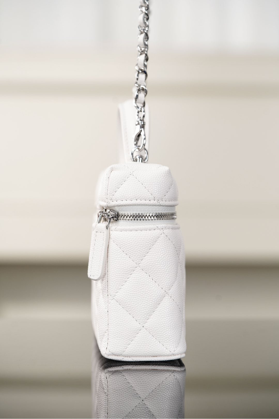 Chanel 25B Box bag
