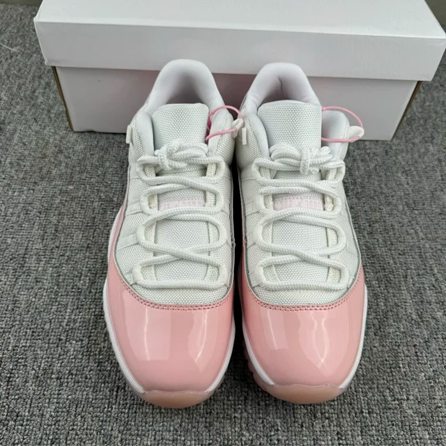 (Special offer)WM Batch - Jordan 11 “Sakura”