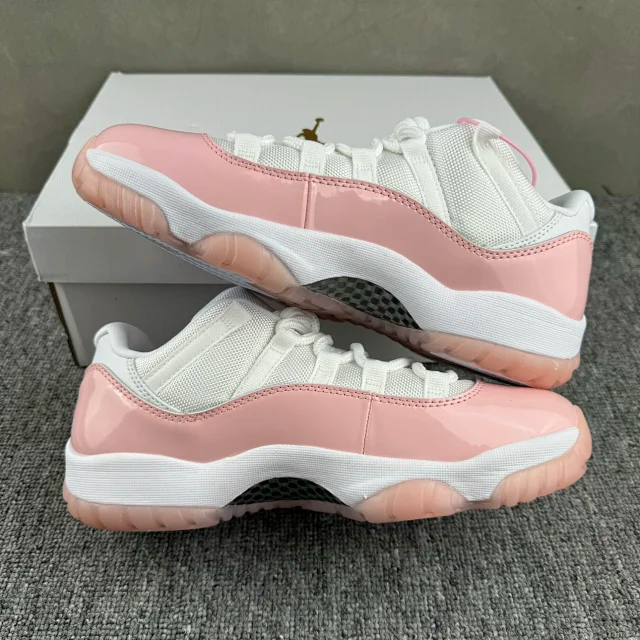 (Special offer)WM Batch - Jordan 11 “Sakura”