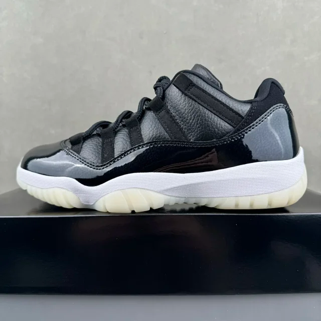 (Special offer)WM Batch - Jordan 11 “72-10”