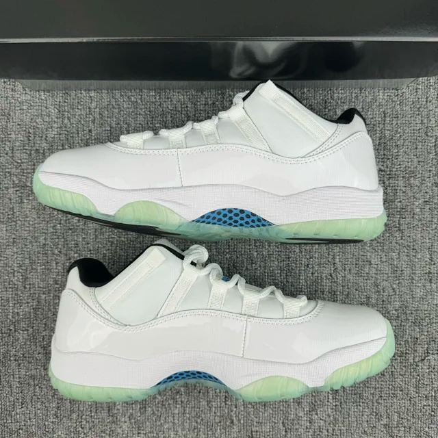 (Special offer)WM Batch - Jordan 11 “Legend blue”