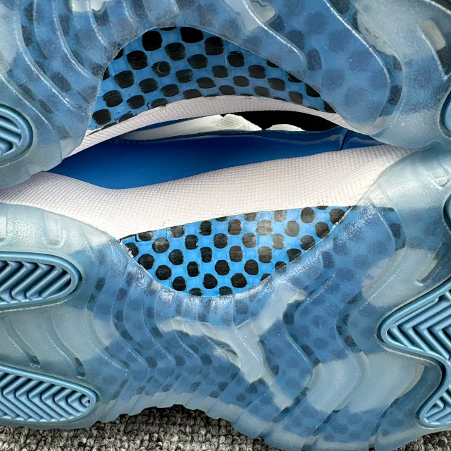 (Special offer)WM Batch - Jordan 11 “University Blue”