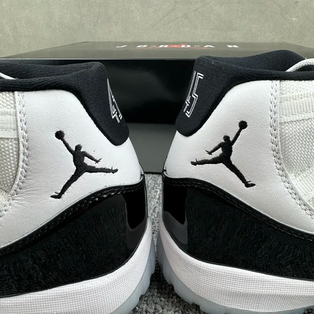 (Special offer)WM Batch - Jordan 11 “Concord”