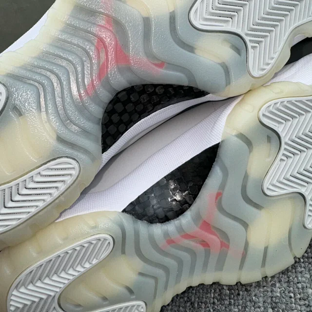 (Special offer)WM Batch - Jordan 11 “Platinum Tint”