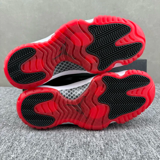 (Special offer)WM Batch - Jordan 11 “Bred”
