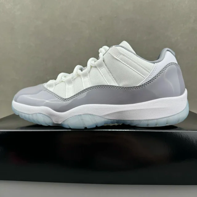 (Special offer)WM Batch - Jordan 11 “Cement Grey”