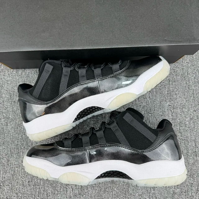 (Special offer)WM Batch - Jordan 11 “Barons”