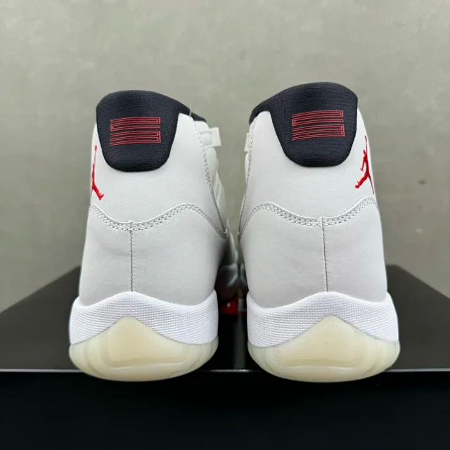 (Special offer)WM Batch - Jordan 11 “Platinum Tint”