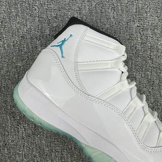 (Special offer)WM Batch - Jordan 11 “Legend blue”