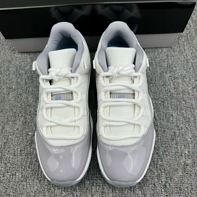 (Special offer)WM Batch - Jordan 11 “Cement Grey”