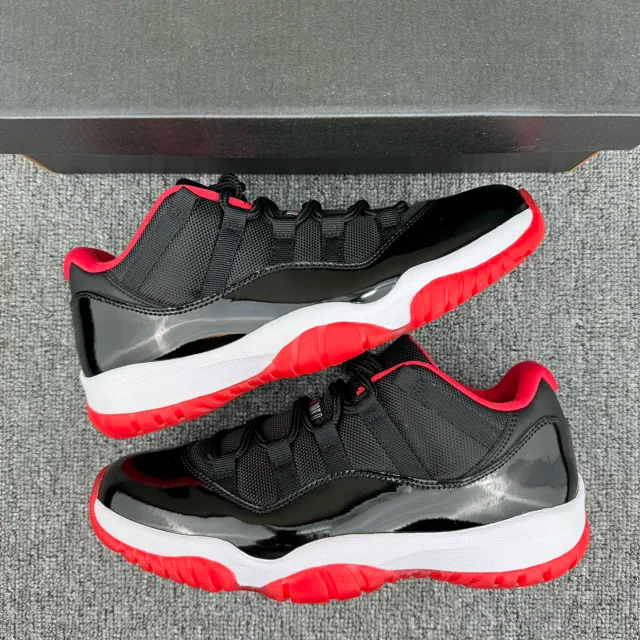 (Special offer)WM Batch - Jordan 11 “Bred”